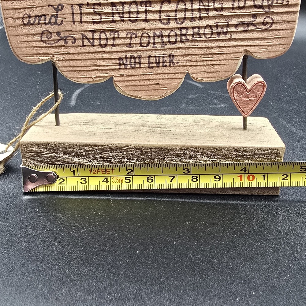 Hallmark Tabletop Decorative Sign Sister Love Plaque Self Standing - Picture 9 of 9